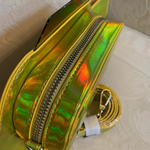 DELiAs x Dolls Kill Taxi Cab Novelty Crossbody Shoulder Bag Purse NWT - Picture 4 of 8